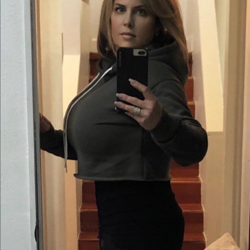 The Atomic Blonde Crop Hoodie